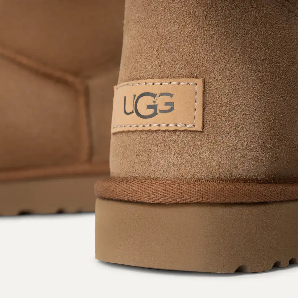 UGG Women's Bailey Bow II Boot