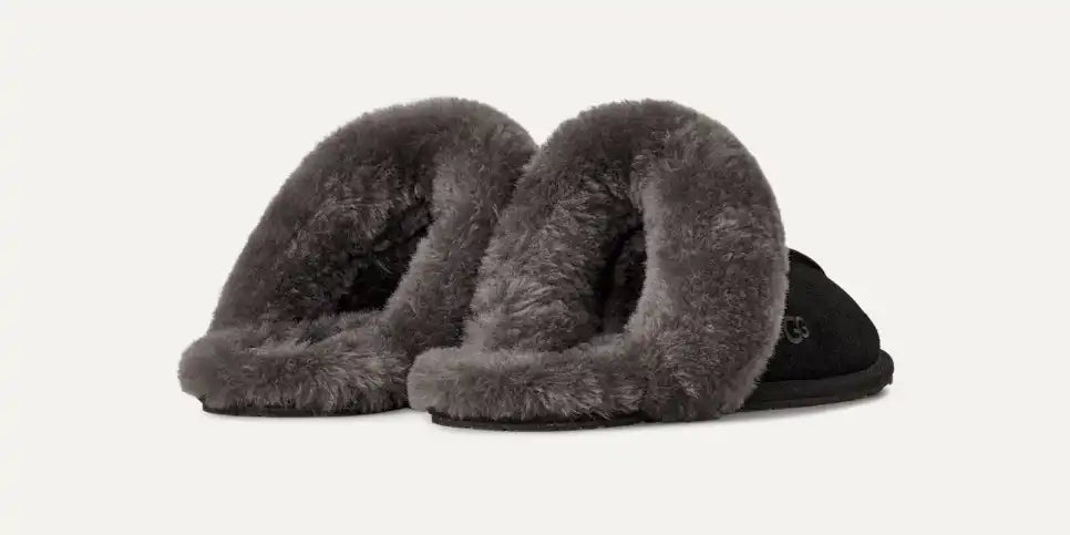 UGG Women's Scuffette II Slipper