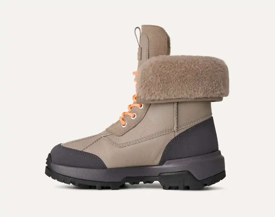 UGG Women's Adirondack Boot XXV