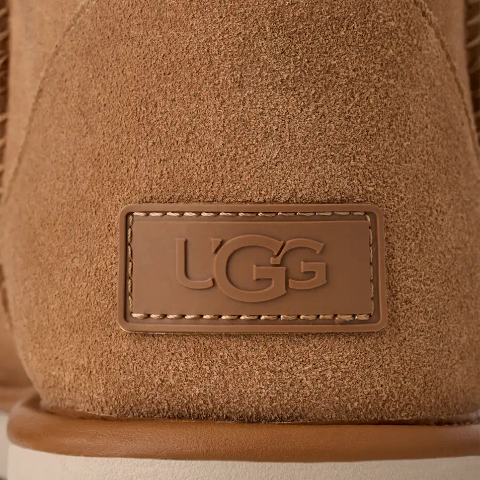 UGG Men's Classic Mini GTX Boot