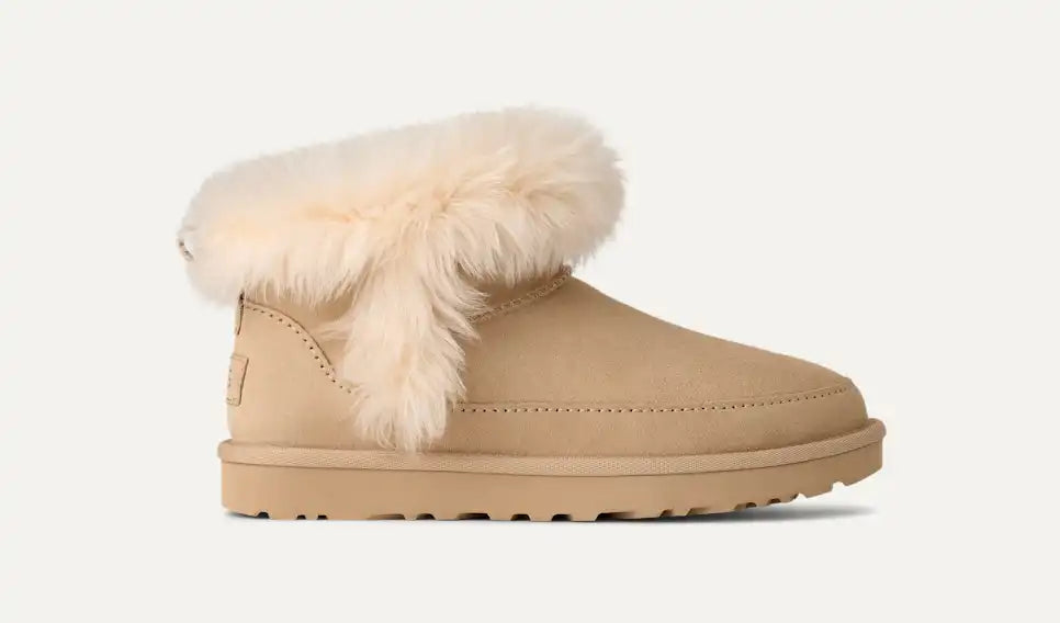 UGG Women's Classic Ultra Mini Chalet Boot