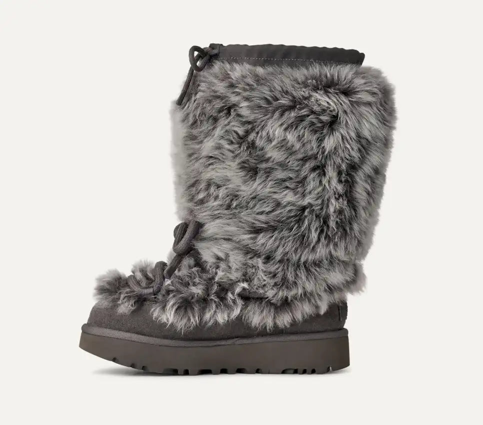 UGG Women's Classic Tall Chalet Boot