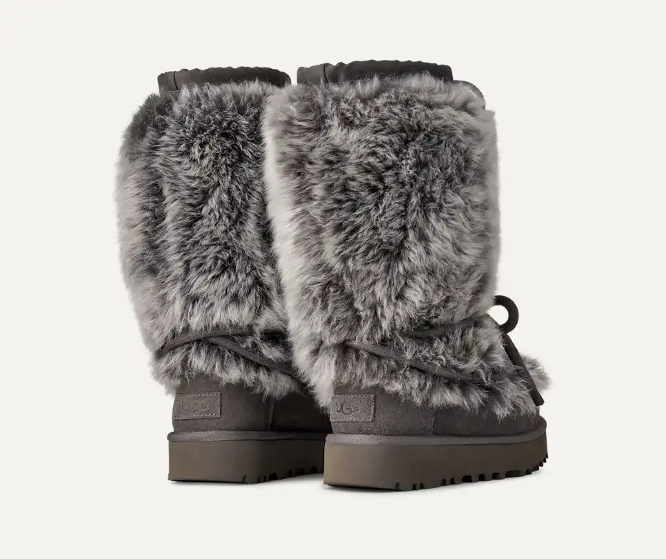UGG Women's Classic Tall Chalet Boot