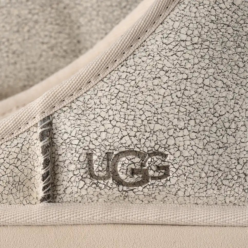 UGG Men's Classic Slip-On Crackle