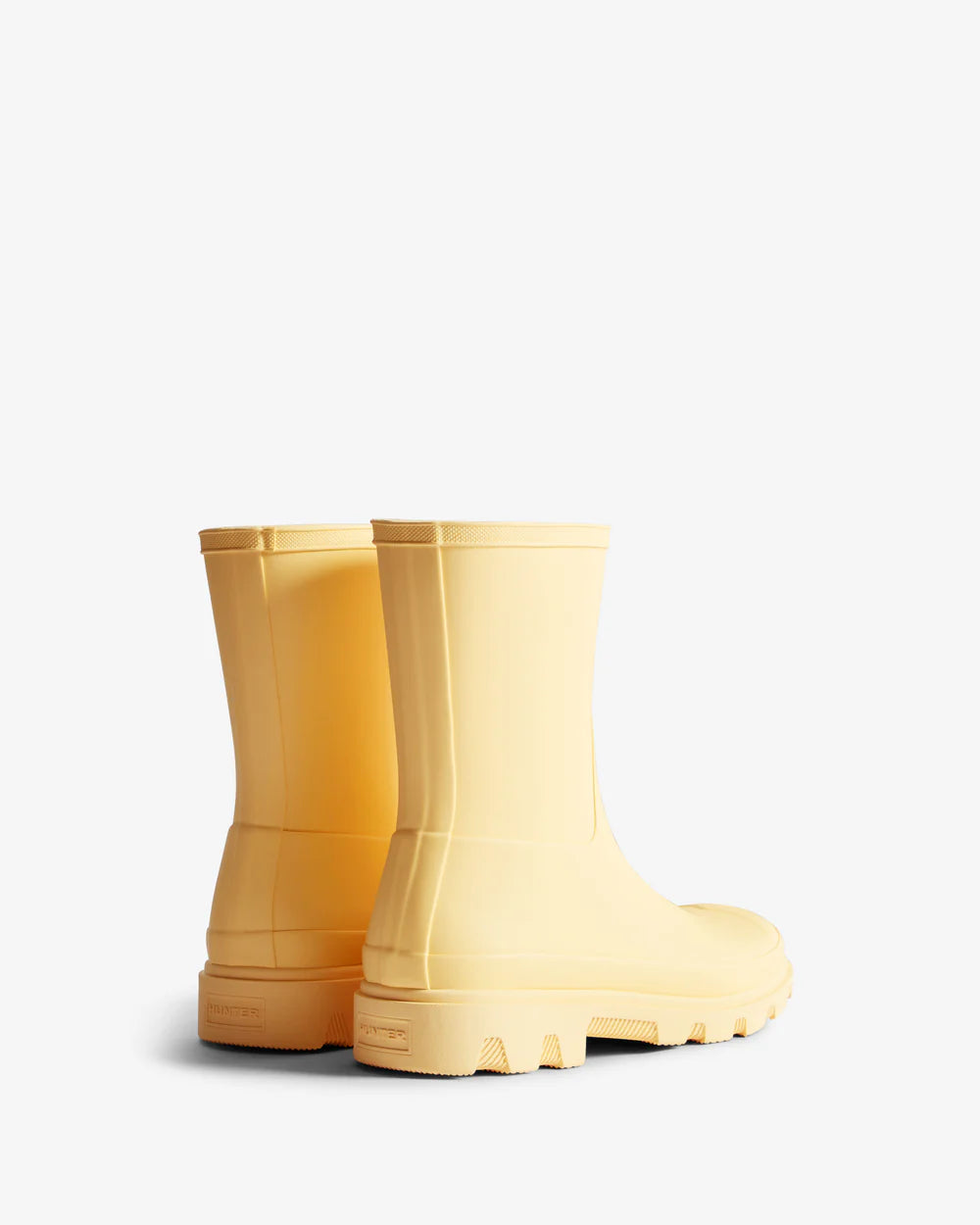 Hunter Women's pale yellow downpour short wellington boot